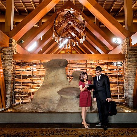 Sawridge Inn And Conference Centre Edmonton South Bagian luar foto
