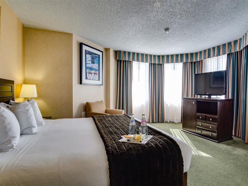 Sawridge Inn And Conference Centre Edmonton South Bagian luar foto